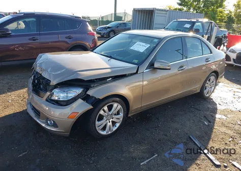 2011 Mercedes-Benz C 300 Luxury 4Matic from USA, damaged, VIN WDDGF8BBXBR142094